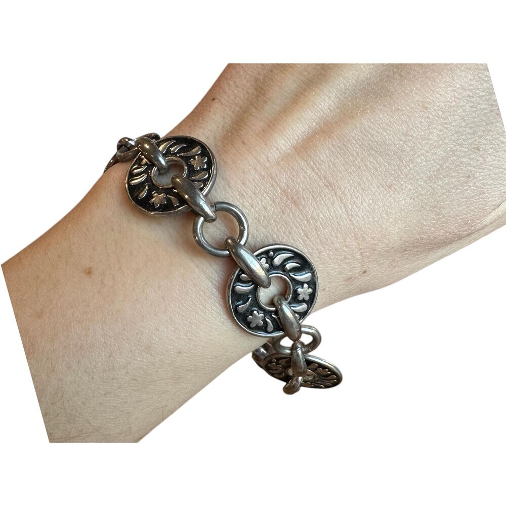 Vintage Jewelry Black and Silver Tone Floral Chain Link Bracelet  Lobster Claw